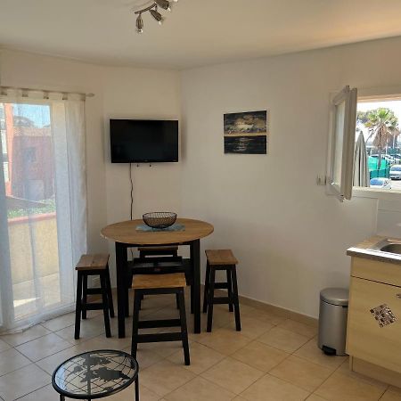 Plein Sud, Bel Appartement 20 Metres De La Plage La Capte Hyères Exteriér fotografie