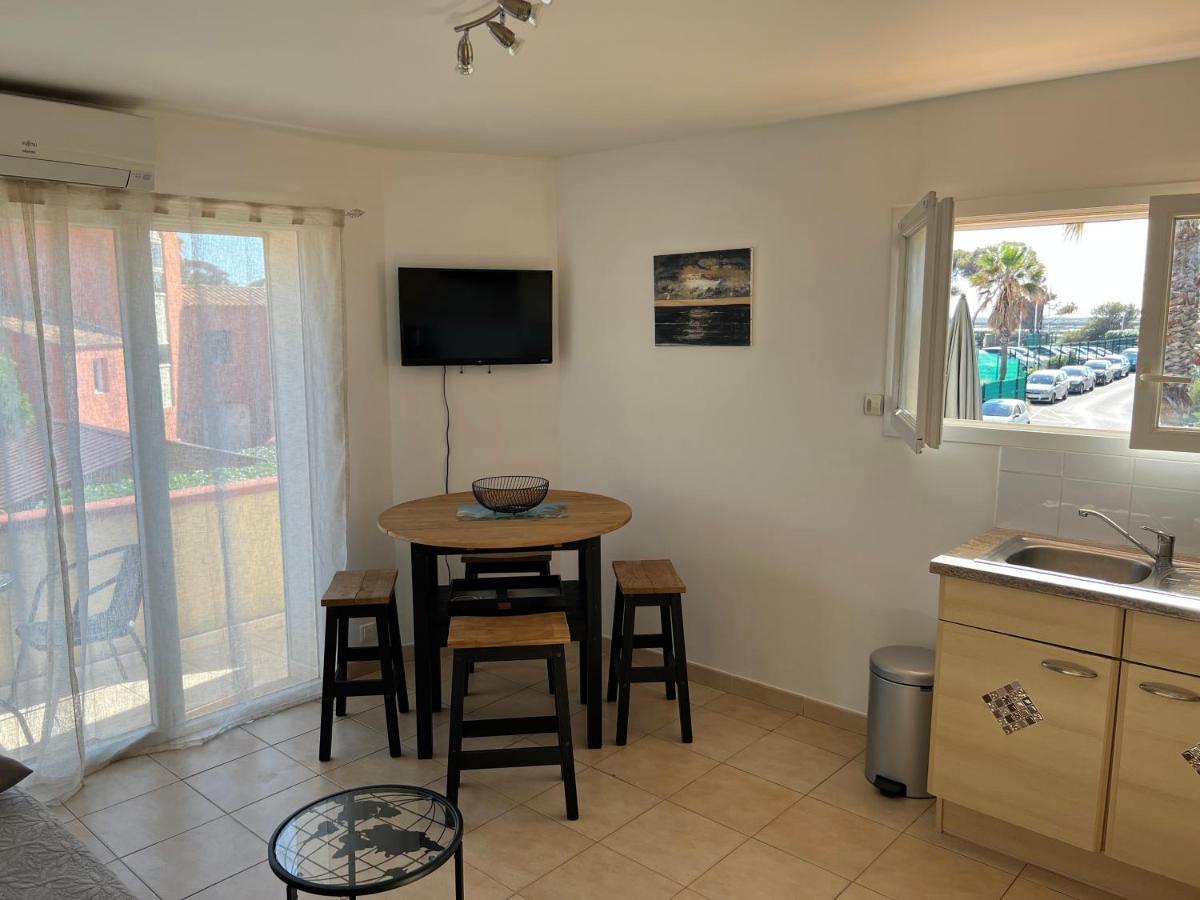 Plein Sud, Bel Appartement 20 Metres De La Plage La Capte Hyères Exteriér fotografie