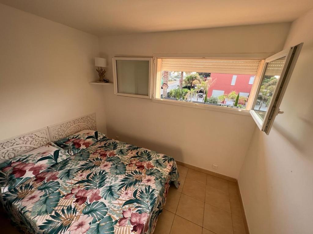 Plein Sud, Bel Appartement 20 Metres De La Plage La Capte Hyères Exteriér fotografie